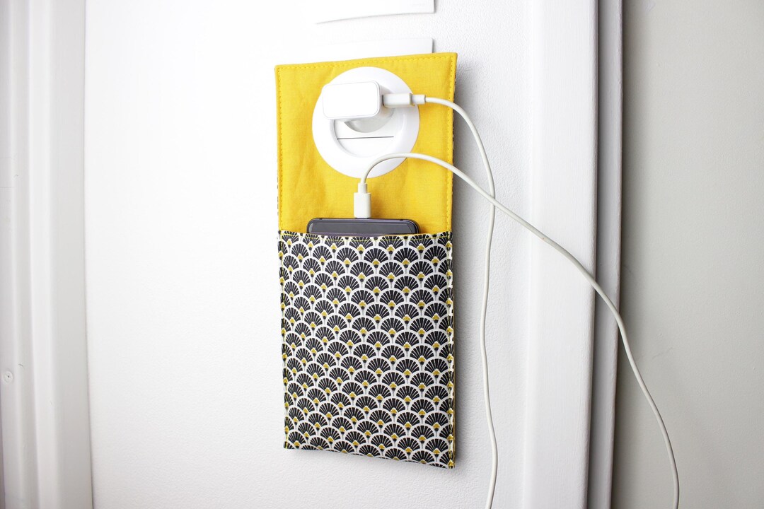 electronic cigarette charger case Cell Phone Charger Pouch E-cigarette Smartphone Case Cover Handmade  Customizable