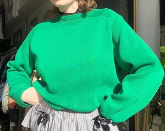 1970s Vintage Kelly Green Sweatshirt