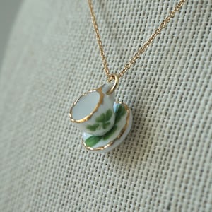 Irish tea cup necklace, tea cup necklace, Irish necklace, St. Patrick's day, clover necklace, tea lover, clover tea cup, Ireland, Irish gift