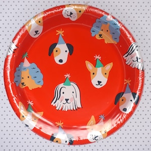 dog theme party, pet birthday, dog birthday, puppy party, dog plates, dog party plates, red plates, party dog, 10 plates, round plates