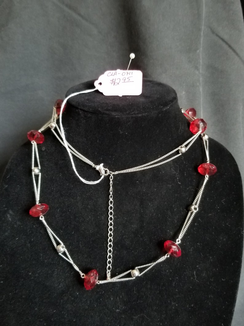 Necklace-Red beads And Silver chain 1980/'s