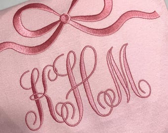 Ribbon Bow Tshirt Monogram/ Embroidery/ Bow Embroidery/ Ribbon Bow Monogram/ Monogram/ Bow Monogram/ Valentines/ Bow/