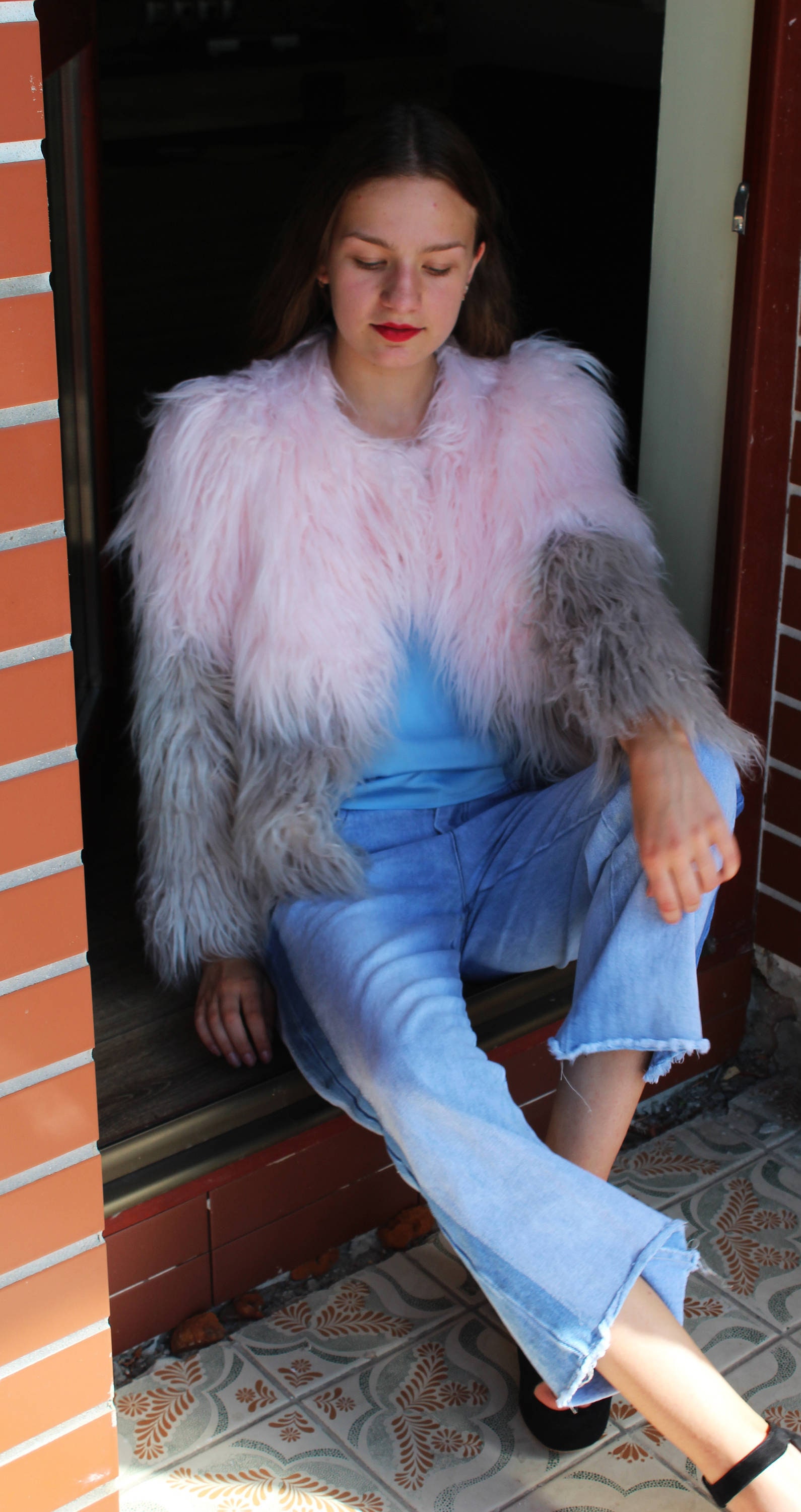 cropped fur jacket white