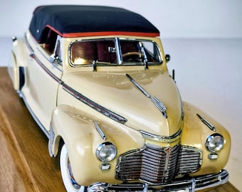 Danbury Mint 1/24 1941 Chevy Special Deluxe - Diecast Model