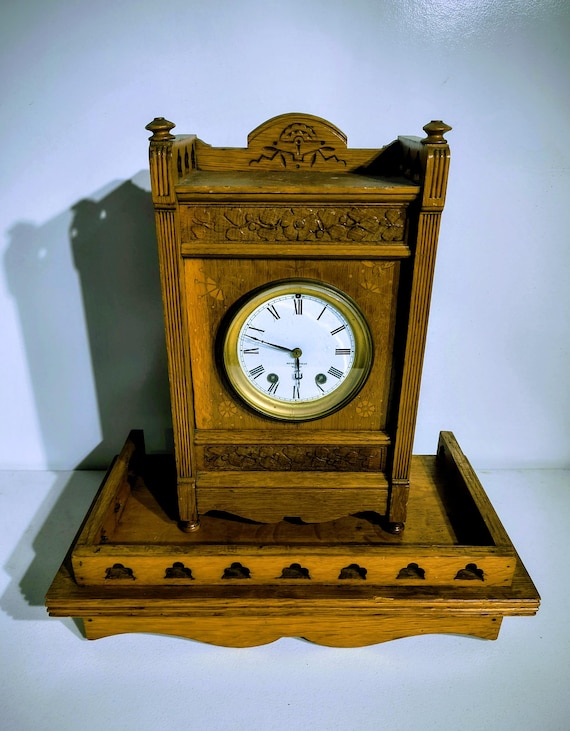 Seth Thomas Oak Mantle Shelf clock