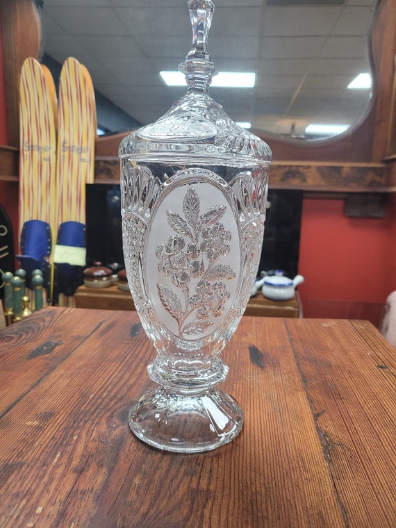 Lidded Pedestal Jar Lead Crystal Footed Zajacar Yugoslavia