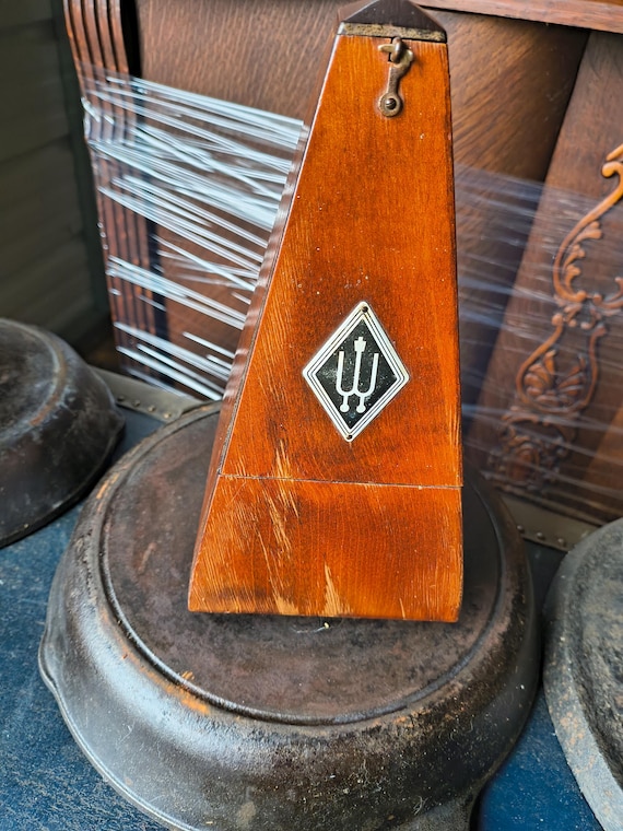 Wittner Maelzel Pyramid Metronome