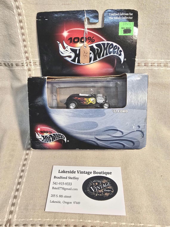 Hot Wheels 100% '32 Ford Diecast - Limited Edition Collectible