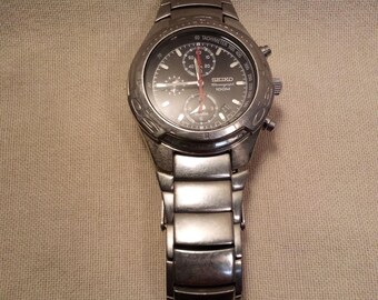 Seiko Chronograph 100M Model Number 7T62 Caliber Watch