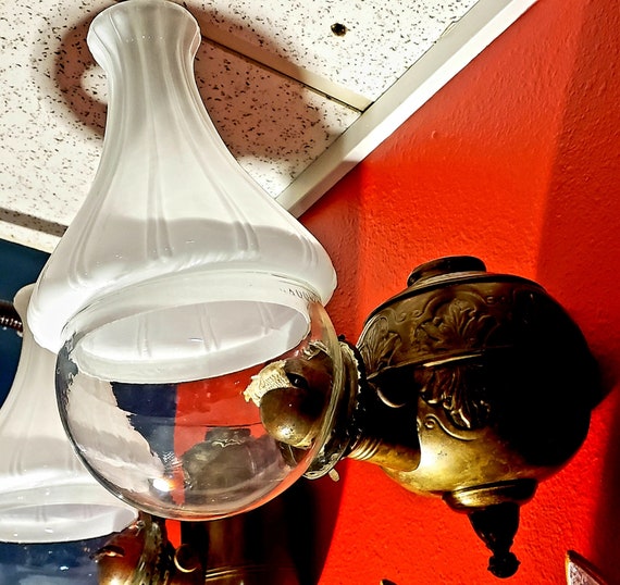 Angl Lamp, Oil lamp, No shadow
