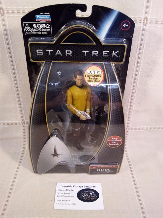 StarTrek x Playmates Warp Collection Kirk figure. Includes Utility Belt, Phaser & Communicator