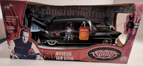 Jesse James ~Monster Garage~ Motorized Diecast ~GRIM RIPPER 2004 by Funrise