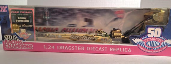Atlas-NHRA-Kenny Bernstein-Chase The Race-1:24 Scale Dragster Replica