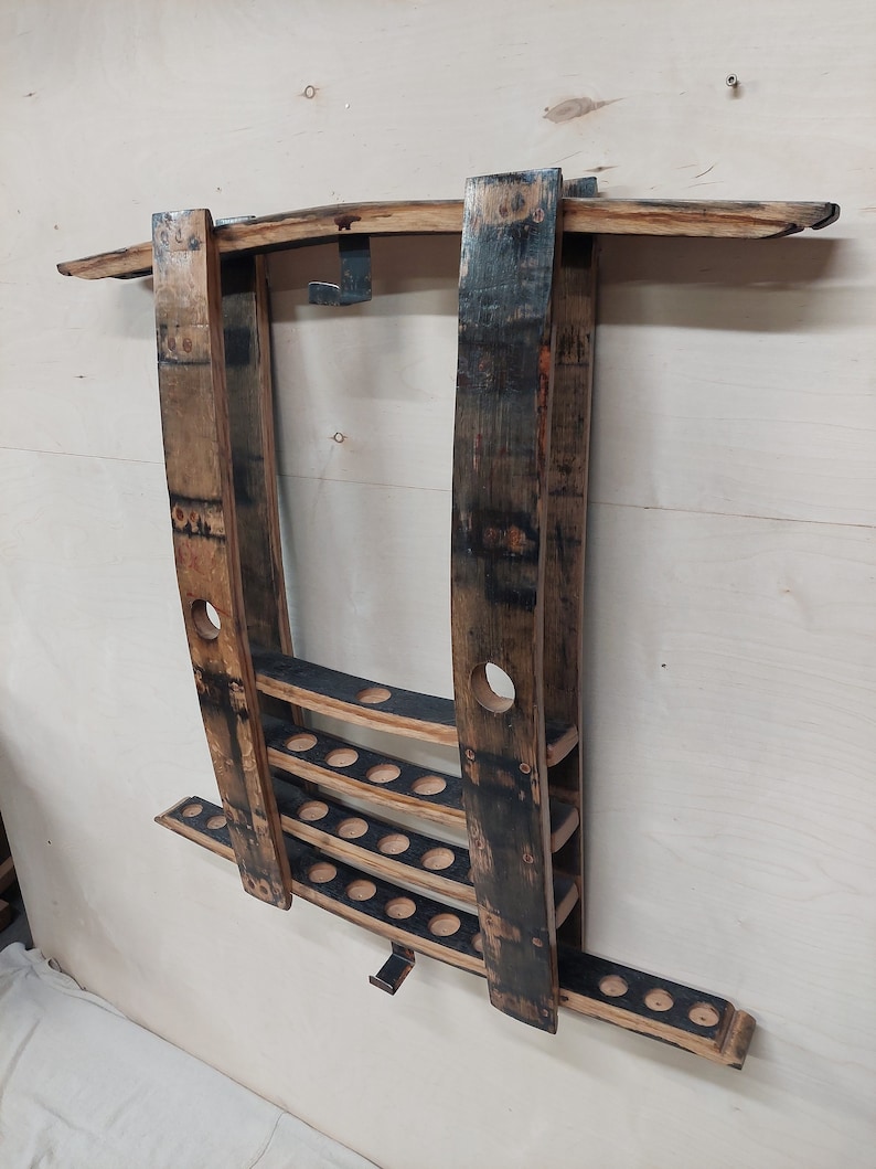 Bourbon Barrel Stave Pool Cue Rack / Billiard Shelf Bild 4