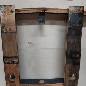 Bourbon Barrel Stave Pool Cue Rack / Billiard Shelf Bild 5