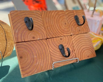 WOOD RINGED Leash and Key Holder