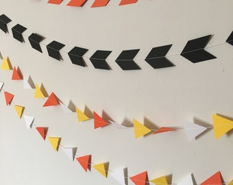 halloween paper garland | geometric | triangle | hexagon | circle | party decor | fall | autumn