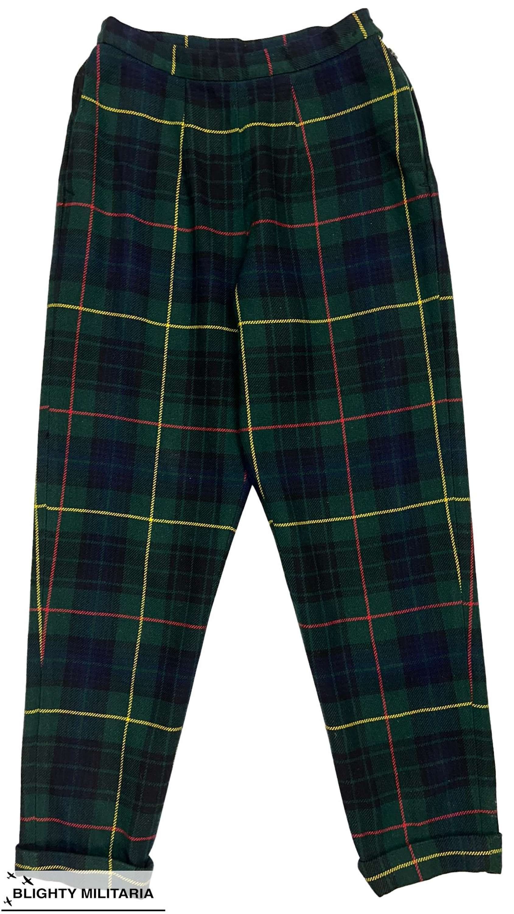 1950s Plaid Pants w/ Buckles Red Green Pedal Pushers Cigarette Pants 50s  Pockets