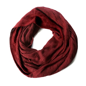 Infinity 100% Baby Alpaca Knit Scarf - Natural Fiber Wrap for Women ~ Burgundy