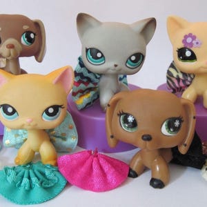 Littlest Pet Shop LPS 10 PC Clothes Skirts Accessories Grab Bag Lot No Cat image 2