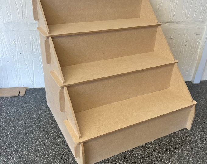 LEANNE 3 tier Stand