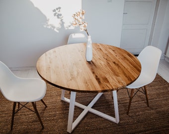 Round extendable dining table, kitchen table, made of solid oak wood, for 4-6 people MÅNE WHITE II. White steel frame. Scandinavian style