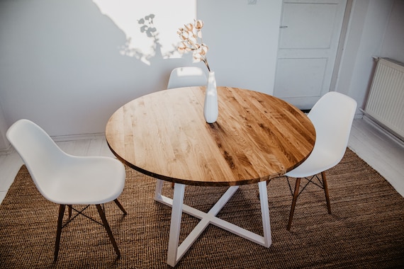 Round Extendable Dining Table Made of Oak and Steel MÅNE 