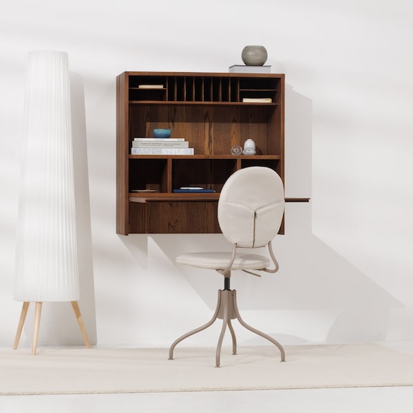 Table Murale Fonctionnelle en Chêne: Bureau, Poste de Travail Flottant pour Ordinateur Portable, Unité de Rangement avec Étagères NOOK