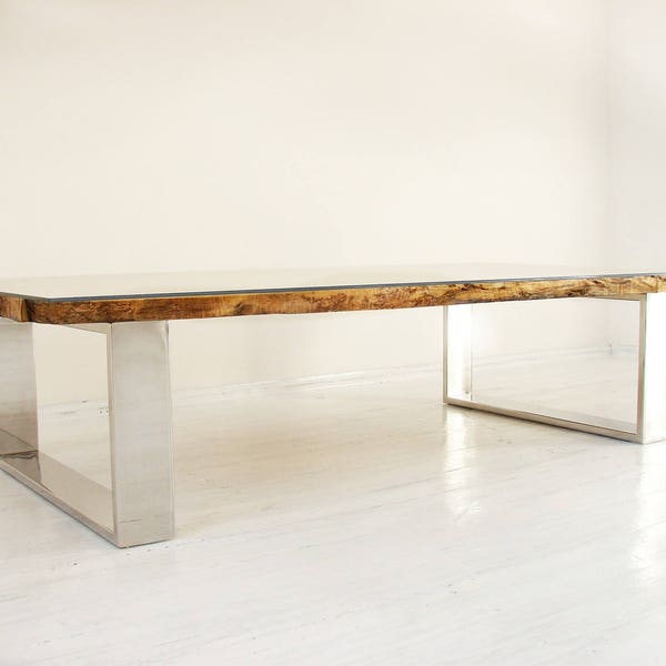 Table basse Virkerå 160x80cm avec pieds en acier inoxydable poli et plateau en verre, Table de salon moderne, Tables basses en bois massif