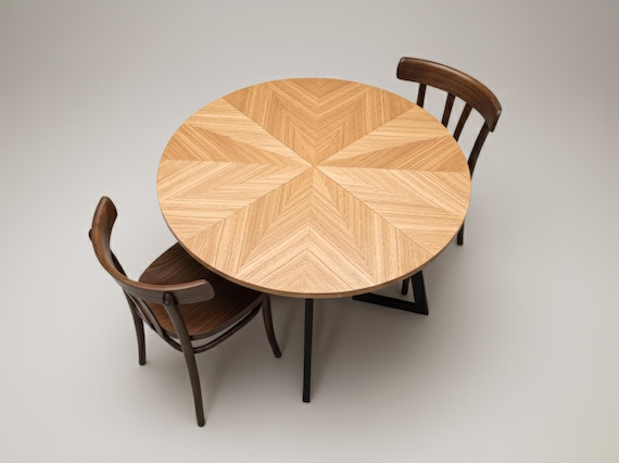 Round Extendable Oak Dining Table | Starburst Grain | Solid Wood Handcrafted Table | FJÄRIL LUMI | Scandinavian Design| Extendable
