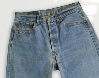 Size 29/30 Vintage Levi's 501 Jeans