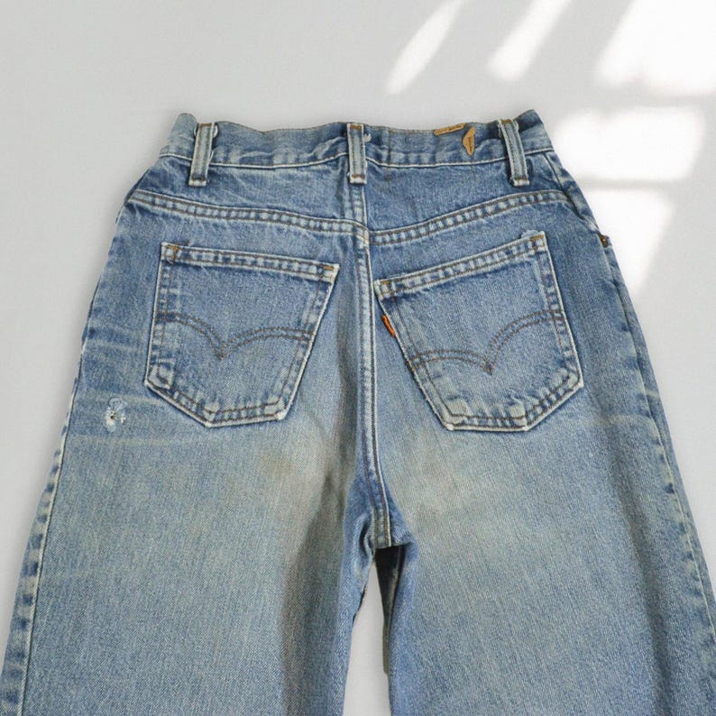 XS/Size 24 Vintage Levi's Jeans 1970s Made in USA image 2