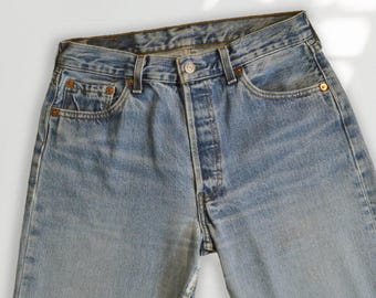 Size 26/27 Vintage Levi's 501 Jeans, 1990s