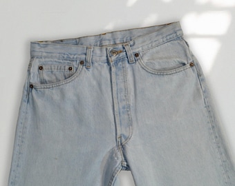 Levi’s 501 Jeans Size 28, Vintage 1990s Made in USA, W32 Tag