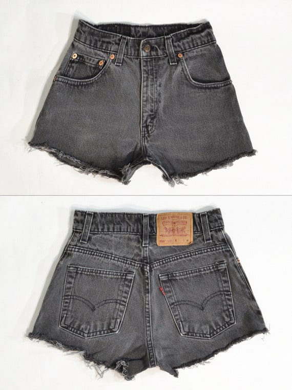 Vintage Levi's 550 Shorts, 25” - image 2