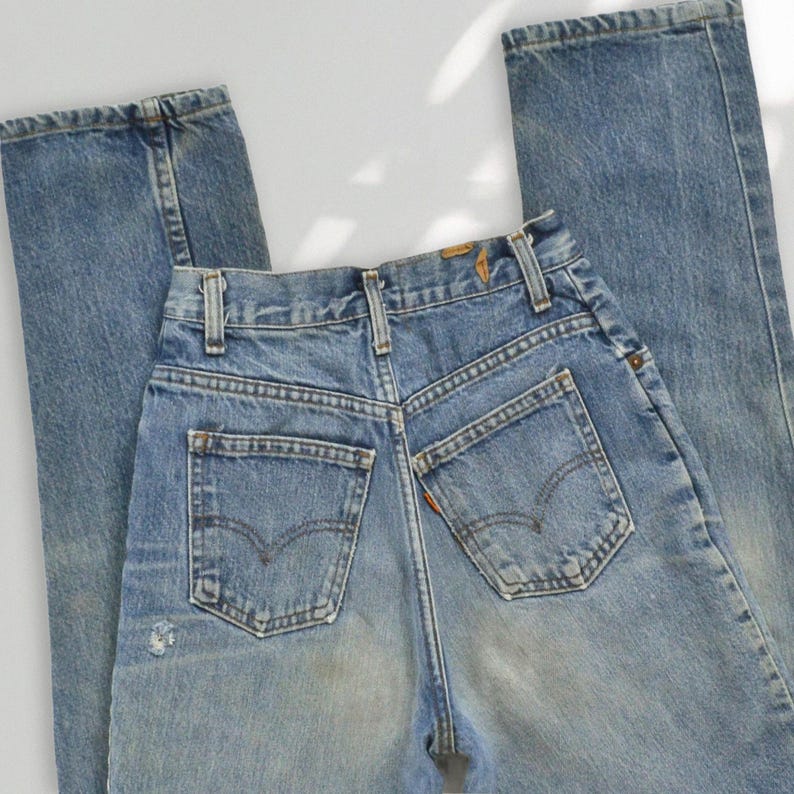 XS/Size 24 Vintage Levi's Jeans 1970s Made in USA image 5