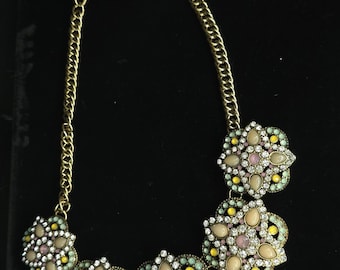 Oscar dela Renta Boho Vintage Necklace