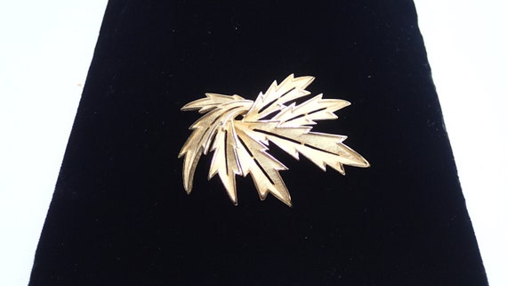 Trifari Pin