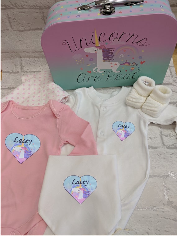 Babero//Chaleco//sleepuit Personalizado Bordado Bebé Niñas 3 piezas de ropa Conjunto de regalo