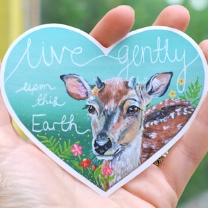 Adesivo vegano ed ecologico / Adesivo vegano / Adesivo compostabile / Adesivo cervo "Vivi dolcemente su questa terra"