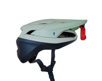 Montaje debajo de la visera para cascos Specialized Camber