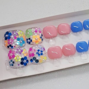 Press on toe nails - &quot;Colorfull flowers&quot; | Press on toe | Toe nails | Toe press on nails | Press on nails | Press on nails pedicure
