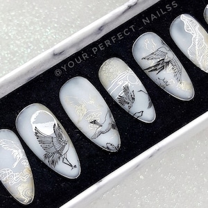 Press on nails japanese style, chinese flying stork, asian nails, trendy nails, false nails, fake nails