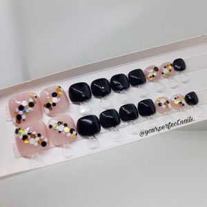 Press on toe nails - &quot;Liquorice&quot; | Press on toe | Toe nails | Toe press on nails | Press on nails | Press on nails pedicure