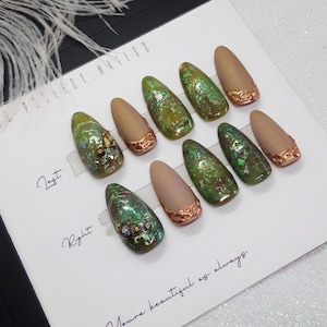Press on nails short - &quot;Elven forest&quot; | False nails | Press on nails trendy | Short press on nails |