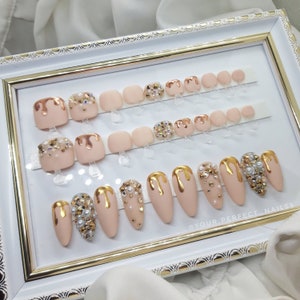 Press on nails, press on toe nails, toes nails, false nails, fake nails