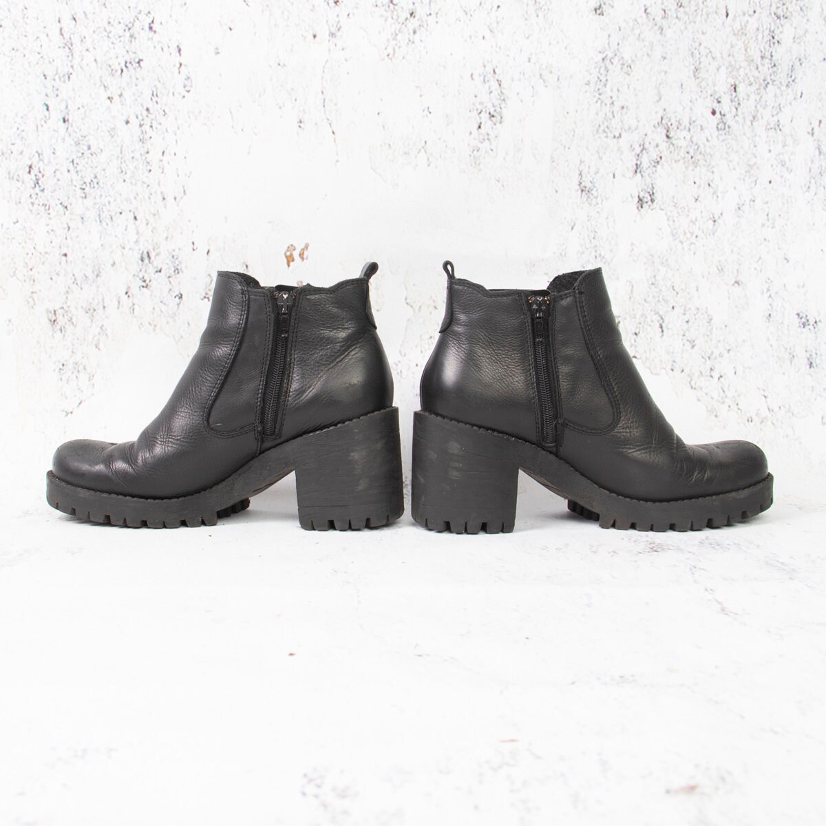 retro ankle boot