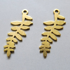 10 Brass Fern Charm 28x11mm