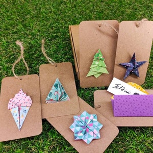 Set mit 5 anpassbaren faltbaren Weihnachtsetiketten aus Origami-Kraftpapier
