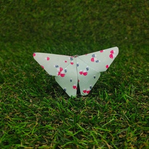 Mariposa de origami hecha a mano y personalizable